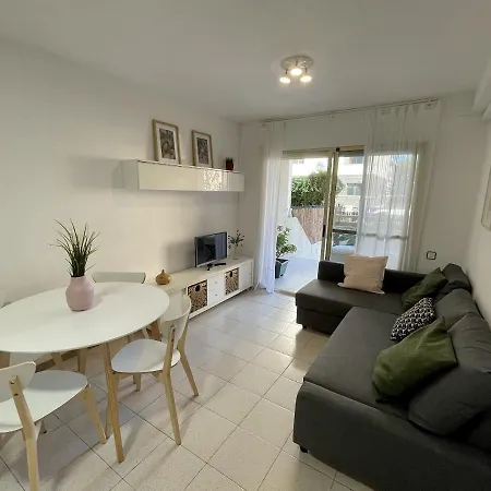 La Pineda Holiday Apartment